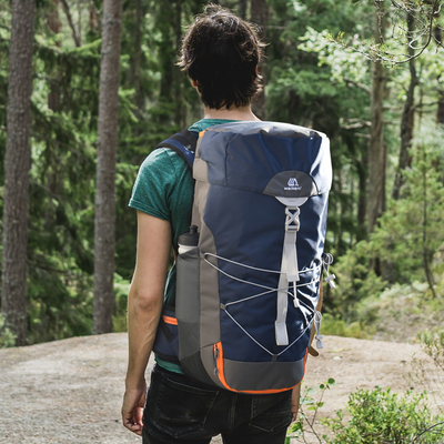 1,8 Zoll-militärischer taktischer wandernder Rucksack 50 Liter-wasserdichter Reise-Rucksack im Freien