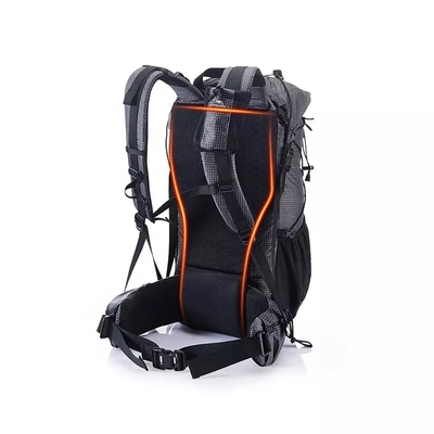 Schwarzer wasserdichter wandernder Rucksack ODM 65 Liter-Bergsteigen-Rucksack im Freien