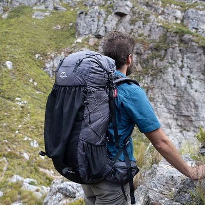 Schwarzer wasserdichter wandernder Rucksack ODM 65 Liter-Bergsteigen-Rucksack im Freien