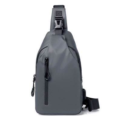 Der Schultertasche-Männer ISO wasserdichte quer- der Riemen-Kasten-Tasche mit USB Aufladung