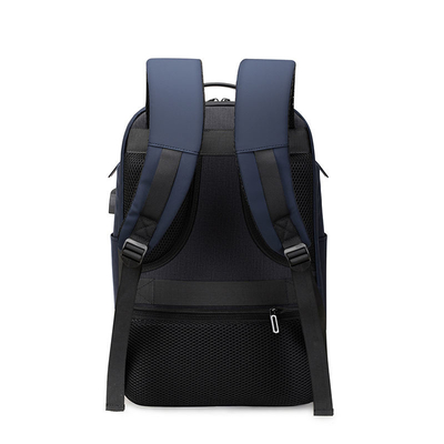 Reise-Laptop-Rucksack ODM sackt wasserdichter ein 15,6 Zoll-Antidiebstahl-Aufladungsrucksack ein