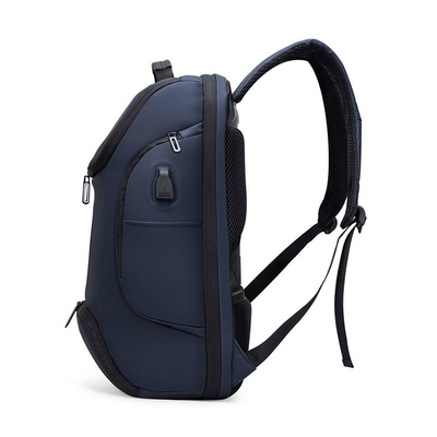 Reise-Laptop-Rucksack ODM sackt wasserdichter ein 15,6 Zoll-Antidiebstahl-Aufladungsrucksack ein