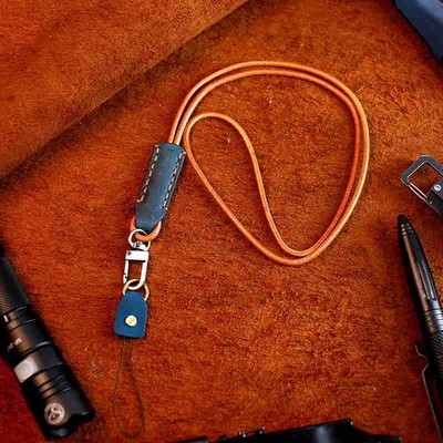 Soemuniversaltelefon-Lanyard Strap Adjustable Leather Neck-Telefon-Bügel mit Flecken-Metall